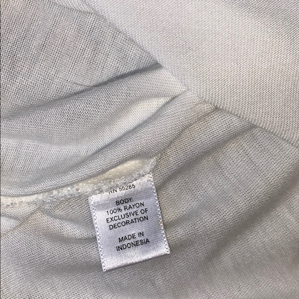 Express sz Small jeweled neck line tank - Picture 5 of 5